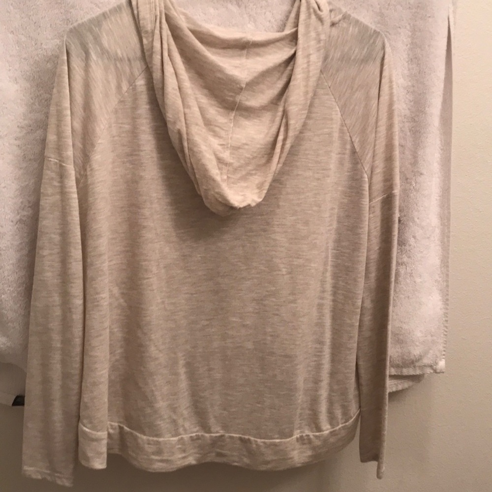 Hollister pullover - Picture 3 of 3